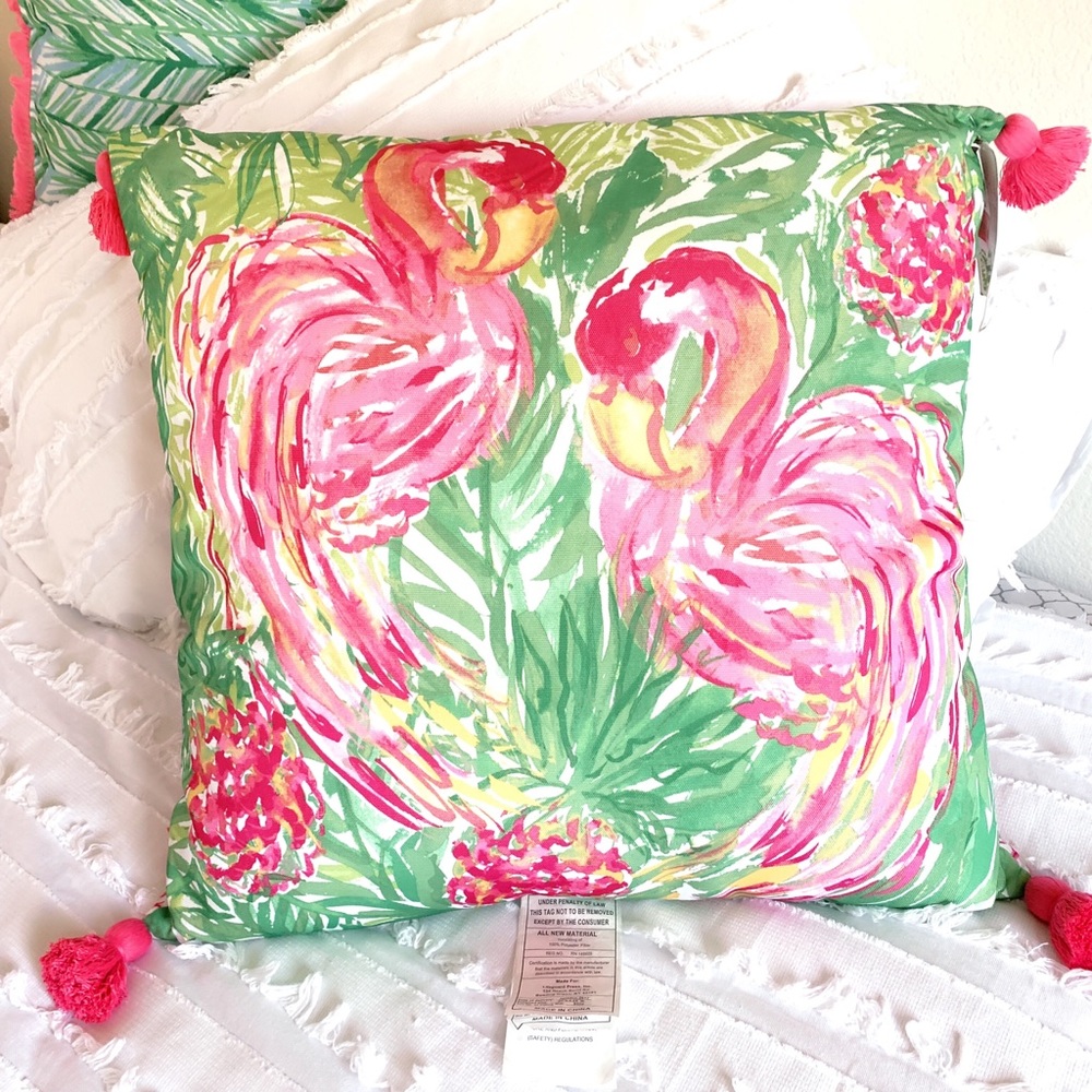 Lilly Pulitzer 3 Pc Set Pillows - Picture 4 of 8